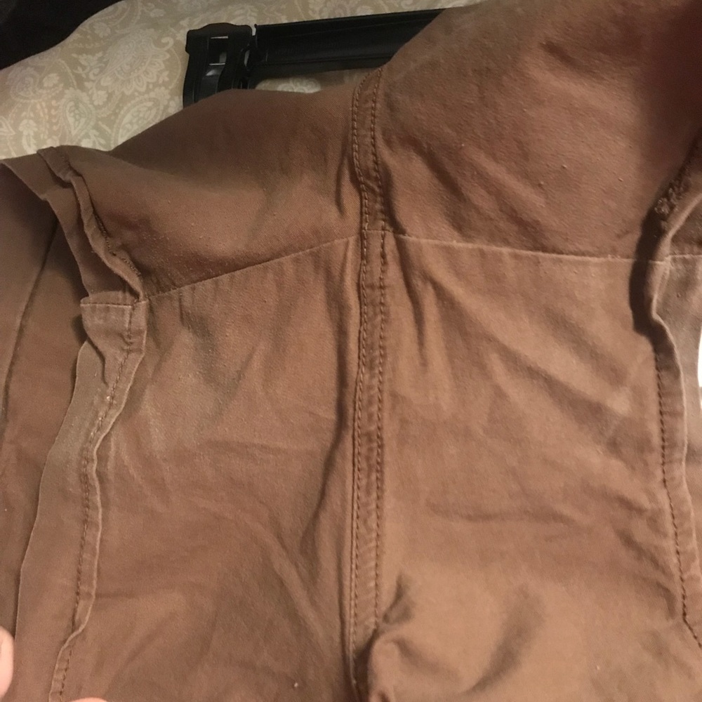 Shorts - Picture 3 of 3